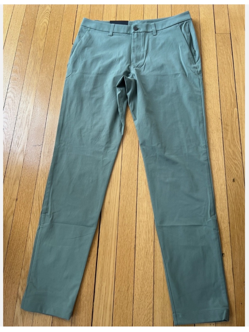 Lululemon Men’s ABC Slim-Fit Trouser 33W/34L” Warpstreme green GREU color NWT